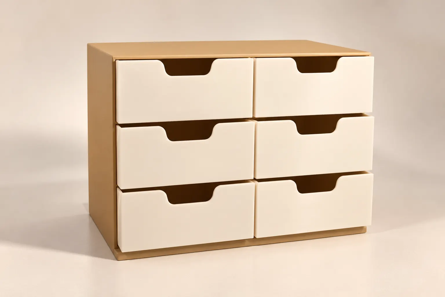 Gaveteiro organizador de mesa com seis gavetas creme e estrutura caramelo